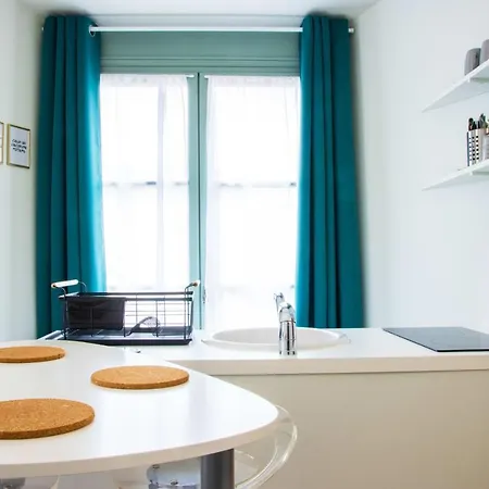 Apartment Le Victorieux - Studio Entierement Neuf En Hypercentre Poitiers